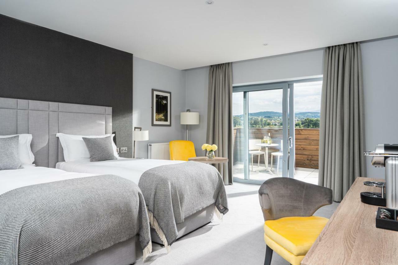 Killeavy Castle Estate Hotel Meigh Екстериор снимка